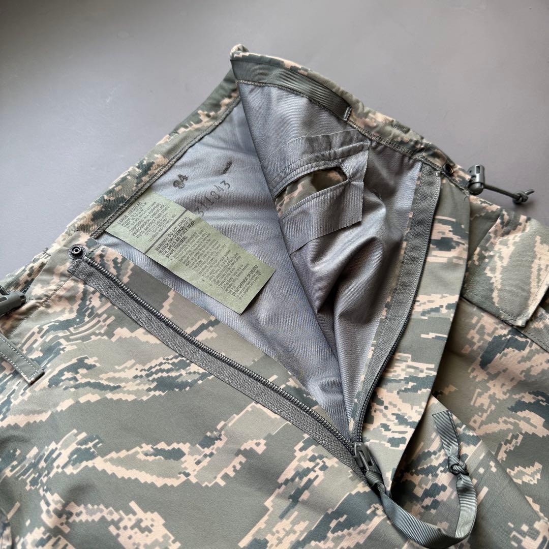 00s USAF 米軍 APECSゴアテックスパンツ タイガーデジタルカモ 古着