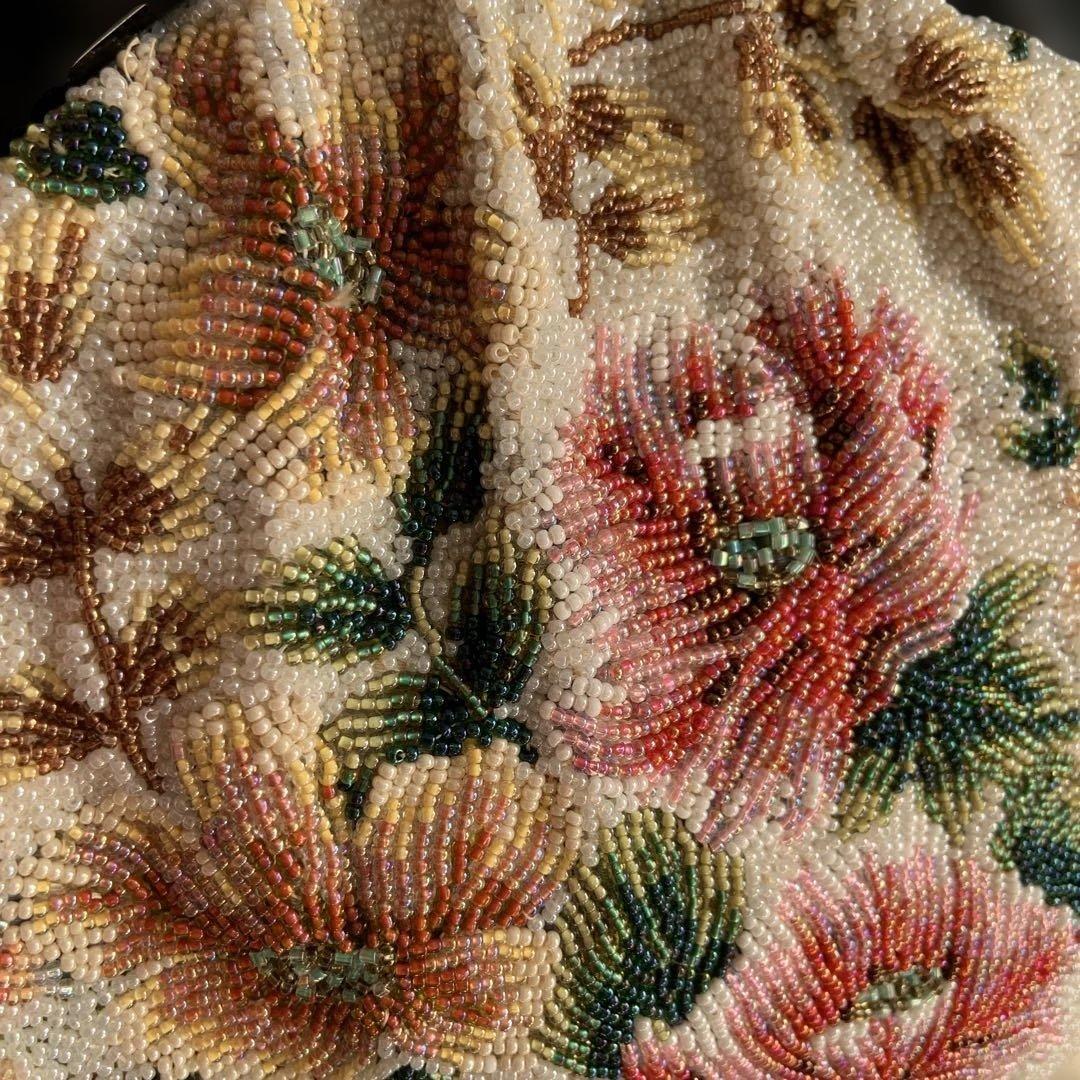 ビーズ　バッグ　手刺繍