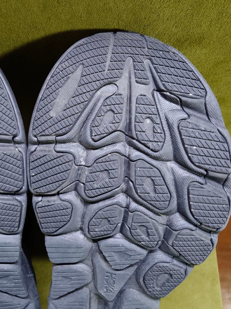 スパイク・シューズ HOKA CLIFTON 10 WIDE 25.5cm