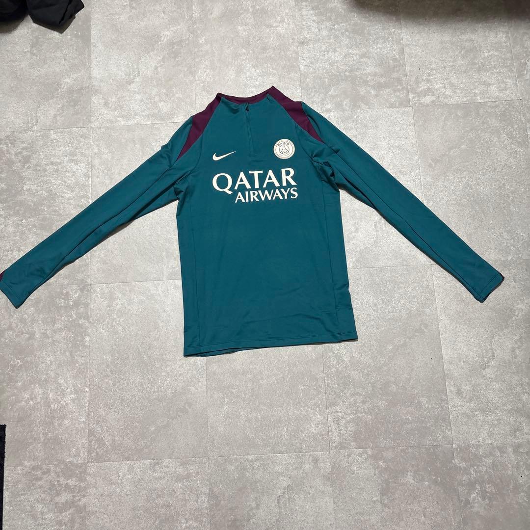 ナイキ　パリ・サンジェルマン ストライク ドリル Dri-FIT トップ