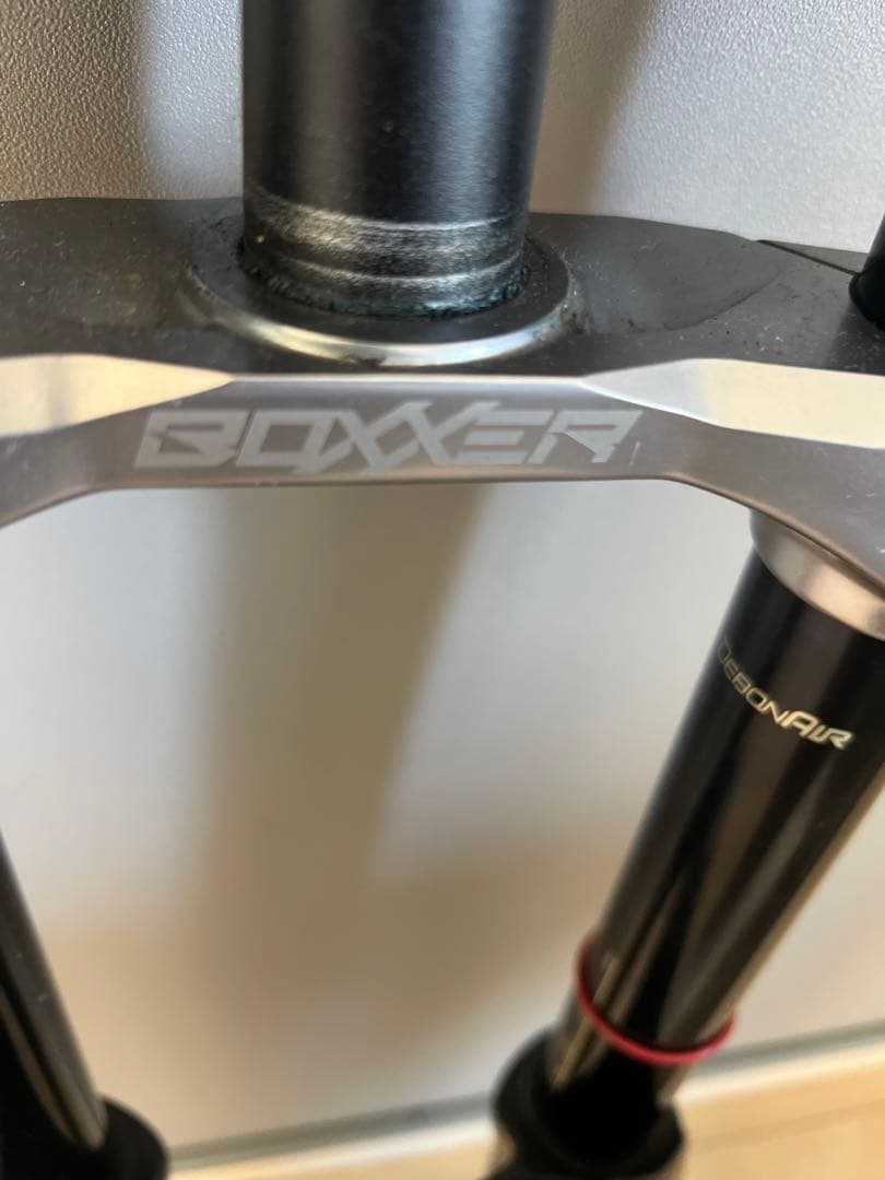 ROCK SHOX BOXXER & RENTHALハンドル、ステム