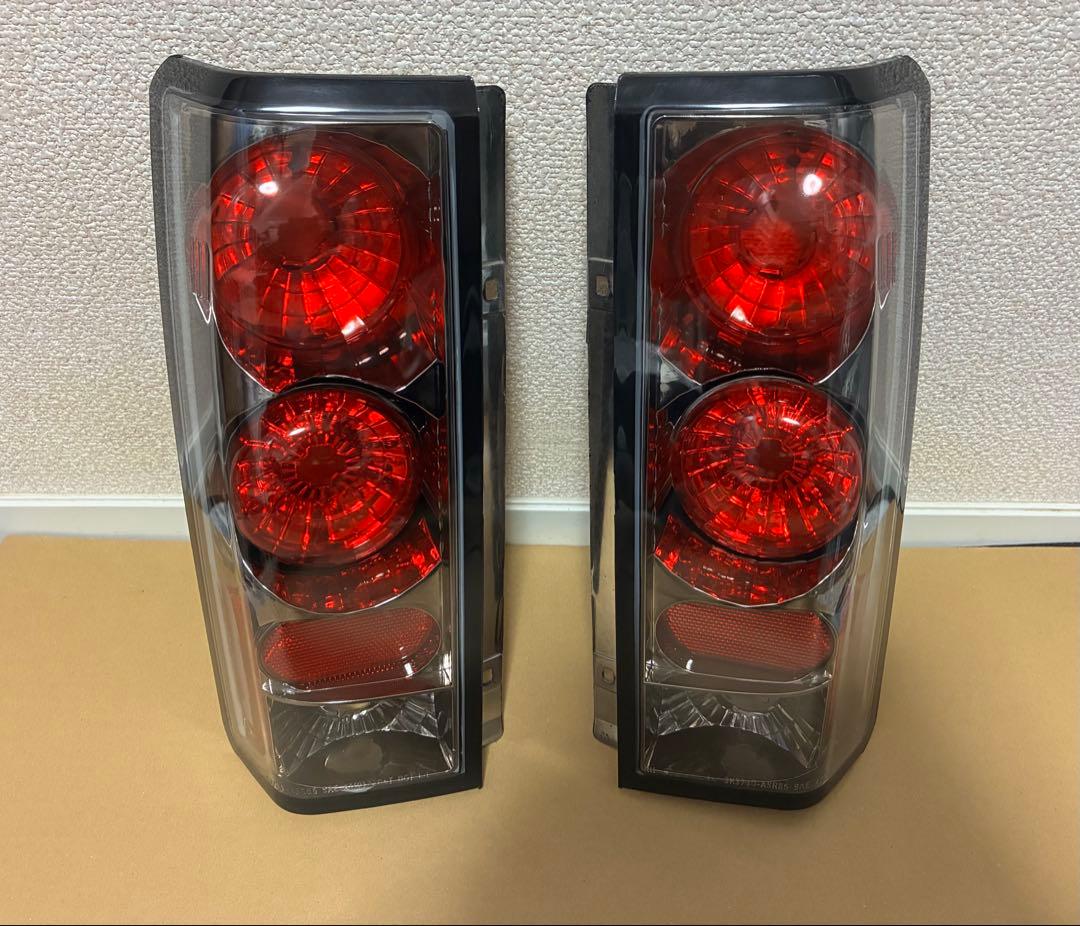 専用ページユーロ シボレーアストロ用LEDテールライト左右セット スモークレンズ