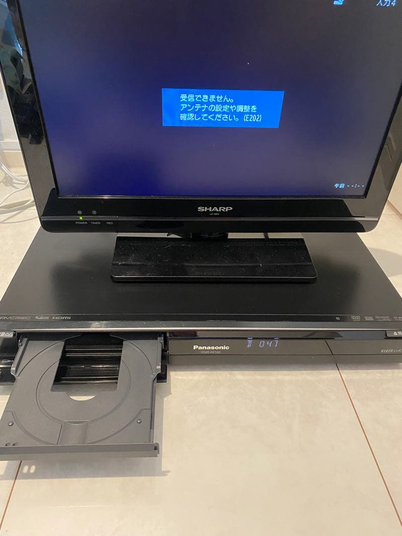 【美品】パナソニック ディーガDMR-XE100 DVDレコーダー