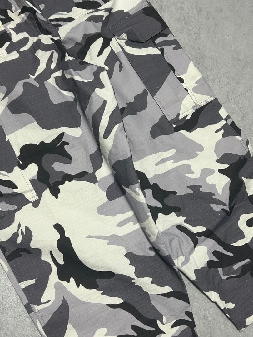 Sweats CARGO PANT- CAMO Mサイズ