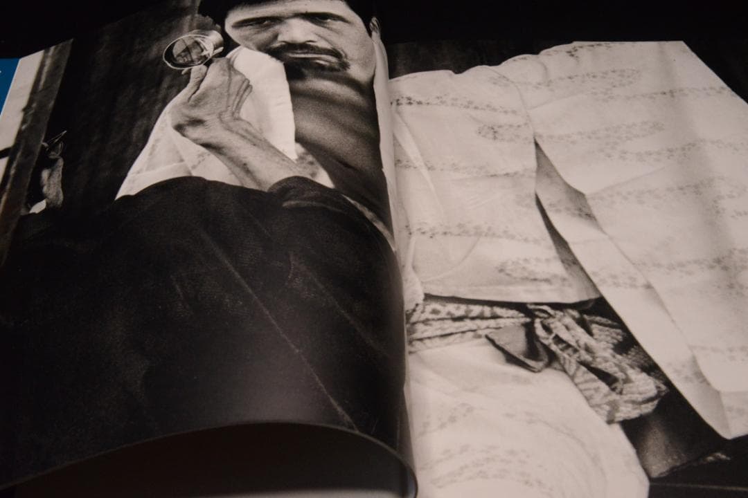 Eikoh Hosoe: Kamaitachi/細江英公　★大幅に値下げしました