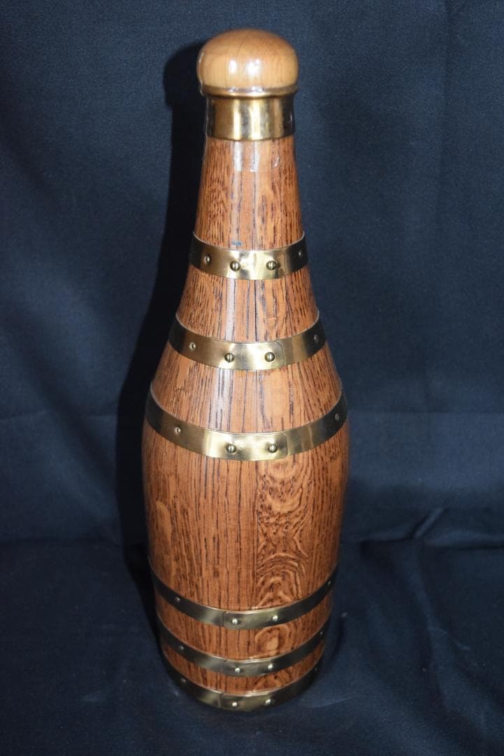 未開栓 Polignac ブランデー コニャック 樽型デザイン 700ml