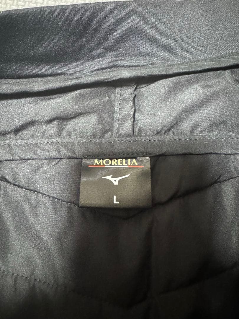 MORELIA ハイブリッド トレーニングトップ