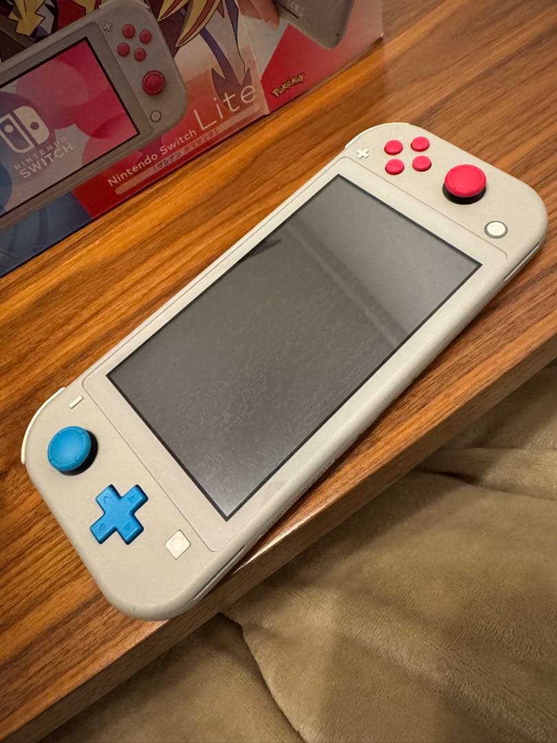 Nintendo Switch Lite Pokemon ザシアン ザマゼンタ