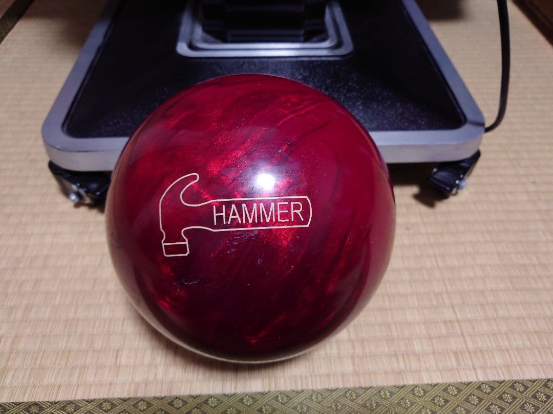 HAMMER BLACK WIDOW ボウリングボール15ポンド