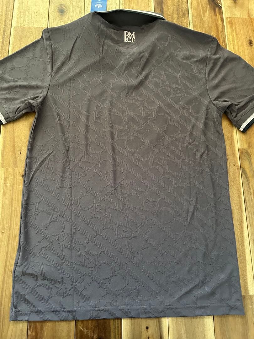 【新品・正規品】adidas 24-25 レアル・マドリード オーセンティックM