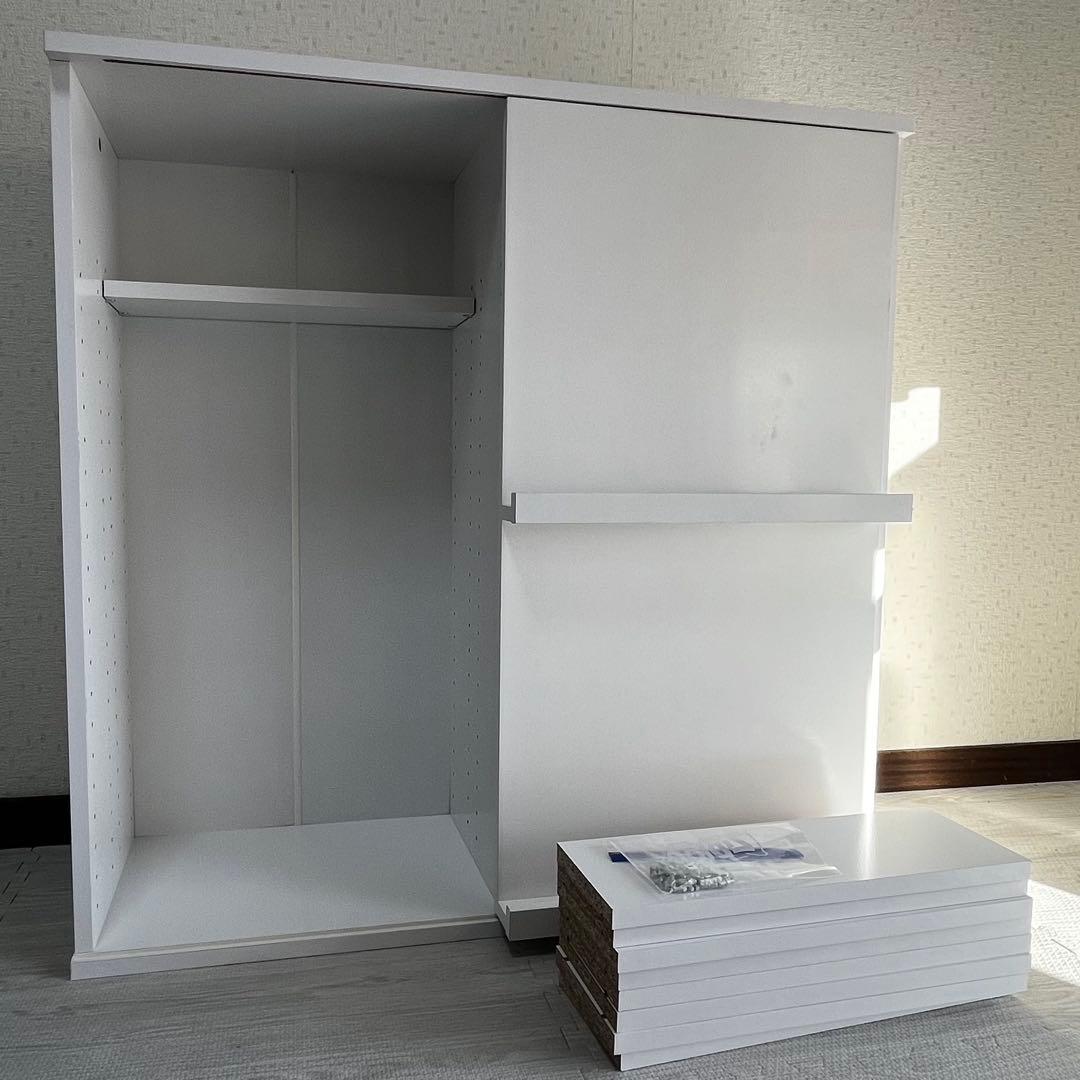 美品LOWYA 本棚 絵本棚 コミックラック 幅90cm 扉付き ホワイト