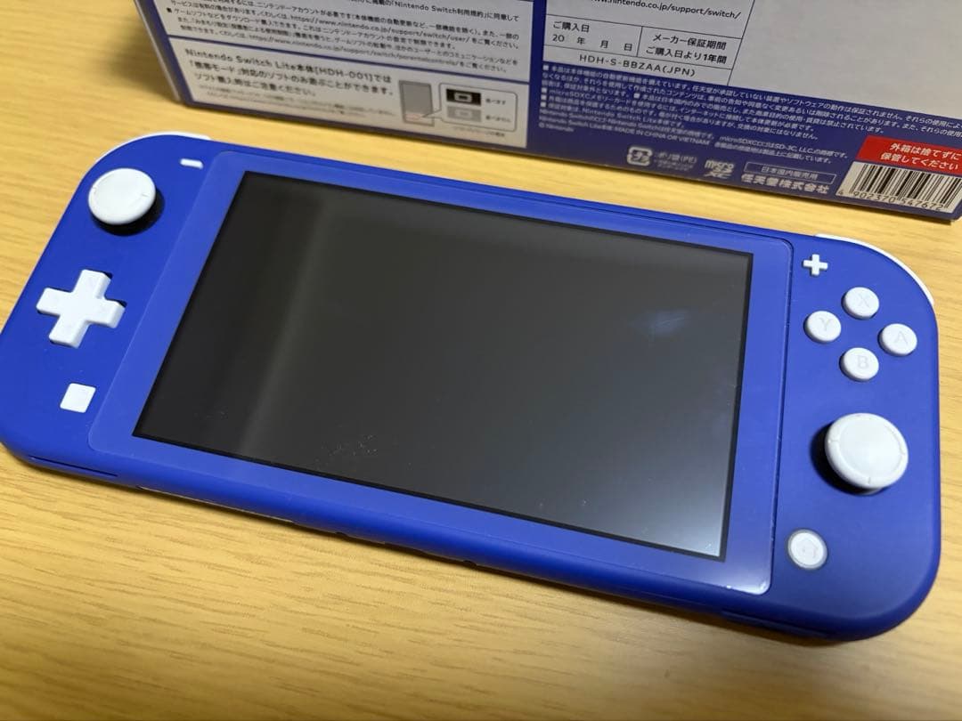 Nintendo Switch Lite 青 本体　動作確認済　ACアダプター付