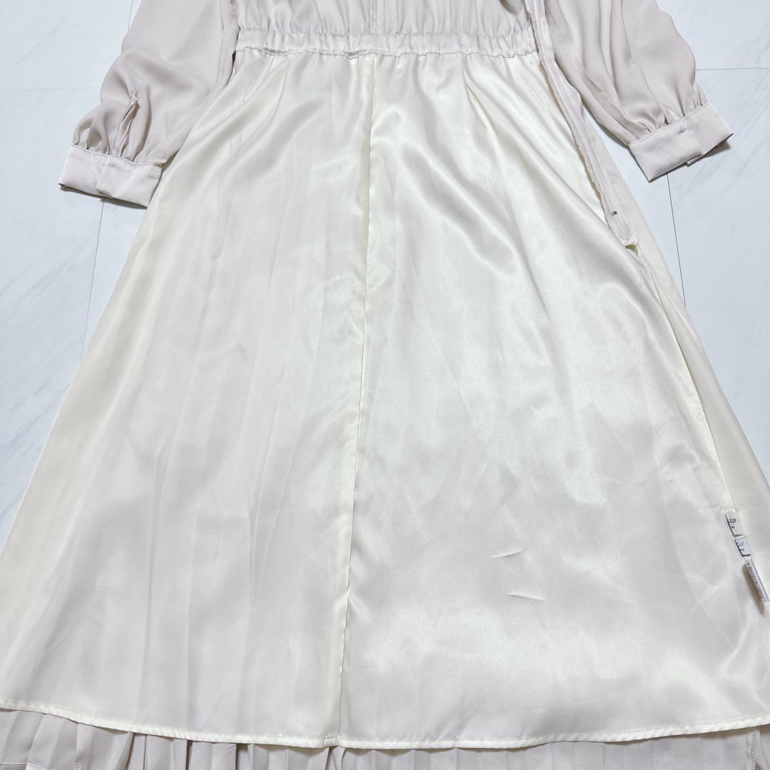【新品✨タグ付き】オペークドットクリップ サテンプリーツワンピース 洗える L