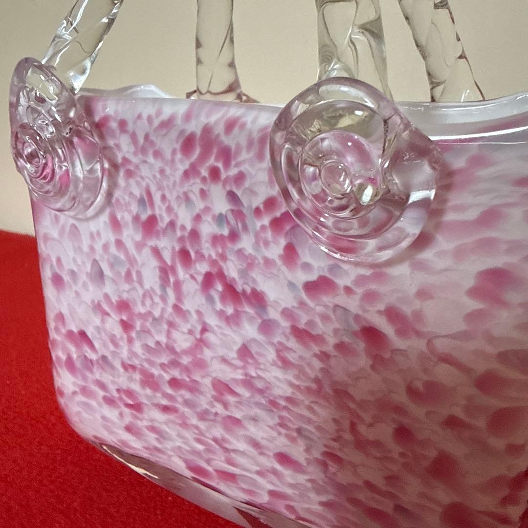 ハンドバッグ型　花器 ピンク ガラス　紙吹雪　花瓶 光沢仕上げ　アート