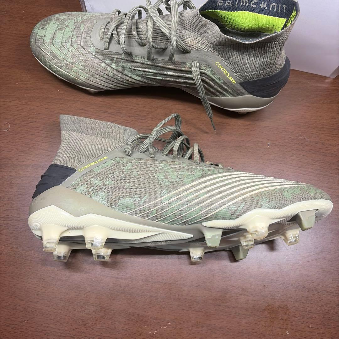 即購入可adidasプレデター 19スパイク