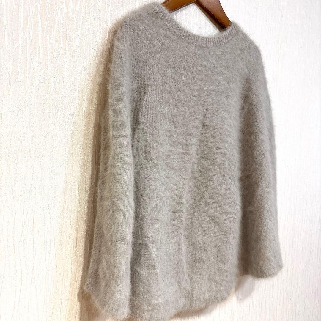 BEARDSLEY(ビアズリー) ファーニットポンチョ　ライトグレー