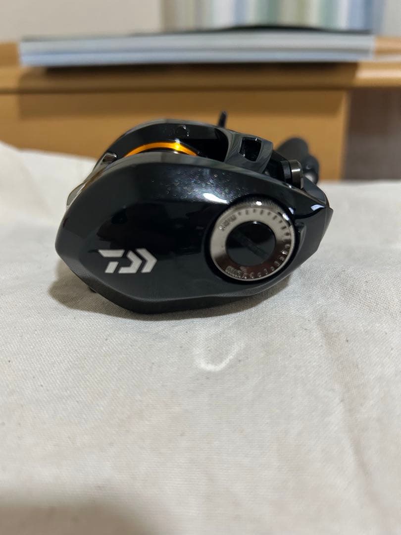リール 19 ALPHAS CT SV 7.2L