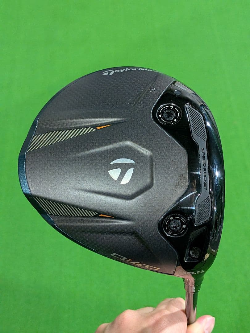 TaylorMade Qi4d ドライバー 10.5° 純正シャフト付