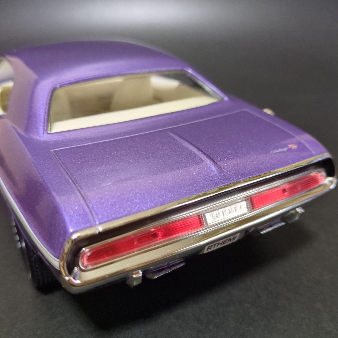 1/18ミニカー　Dodge Challenger R/T 1970