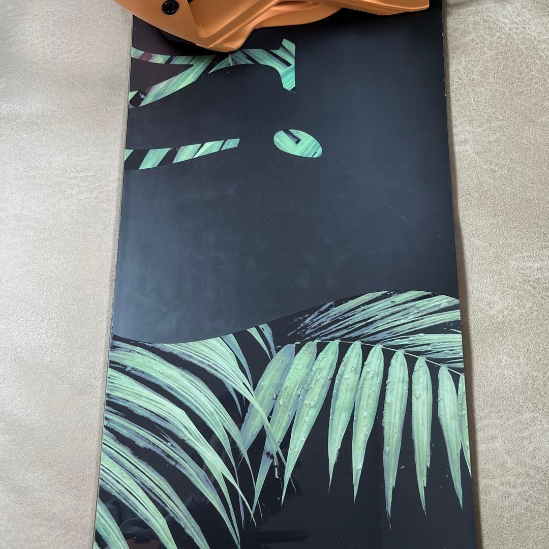 SALOMON OH YEAH 147 × SALOMON RHYTHM