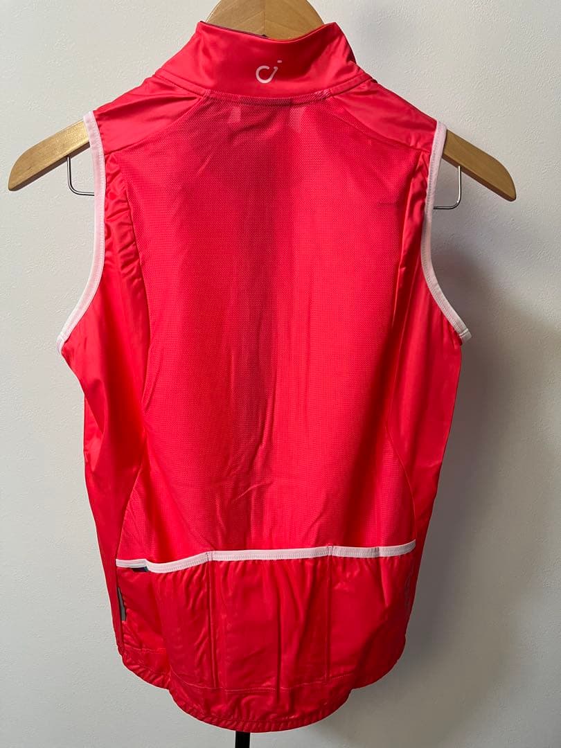 velocio サイクルベスト ジレ Mサイズ red レディース