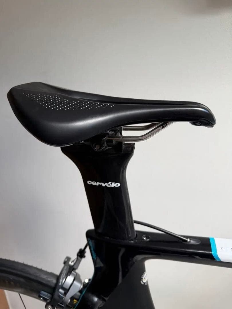 お値下げしました　cervélo P3 サイズ54 Marvic タイヤ