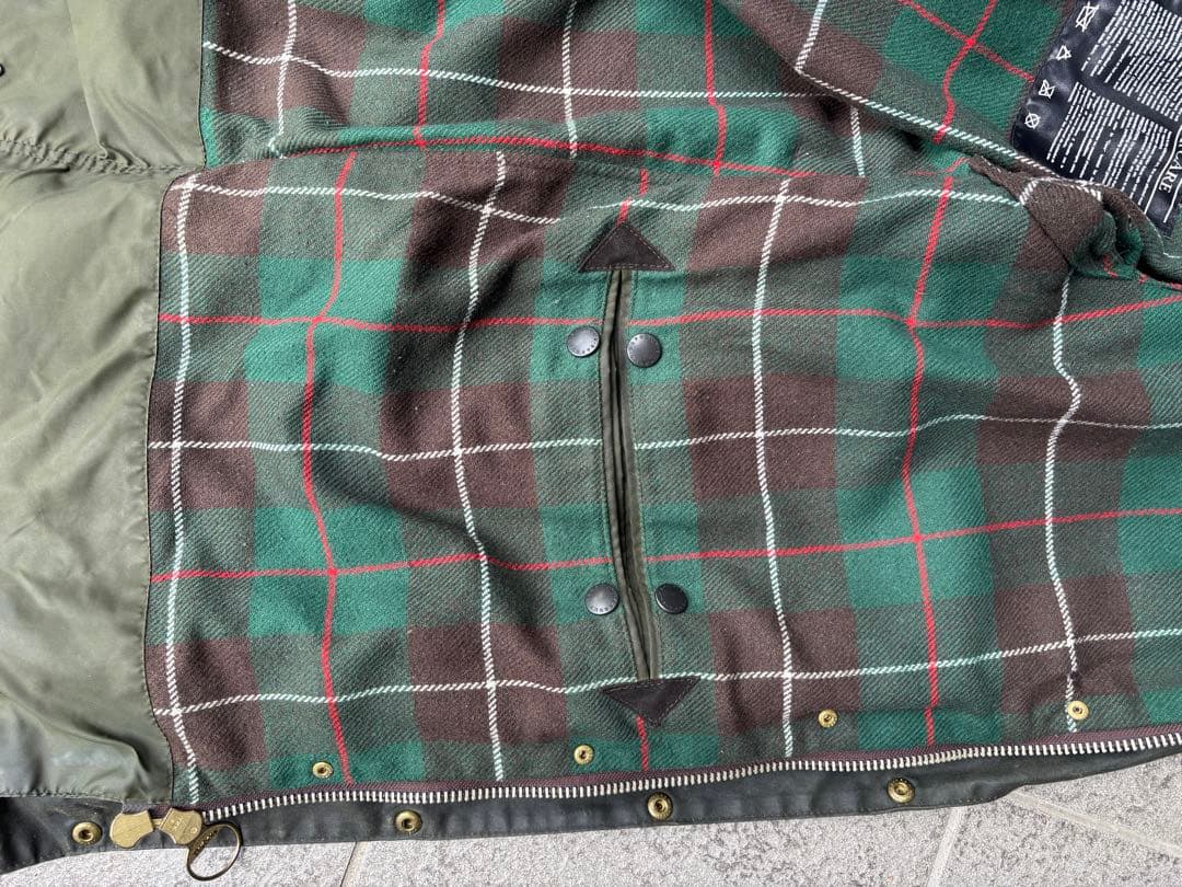 k*n様 美品　スリーワラント　Barbour　ノーザンブリア　オリーブ　C40