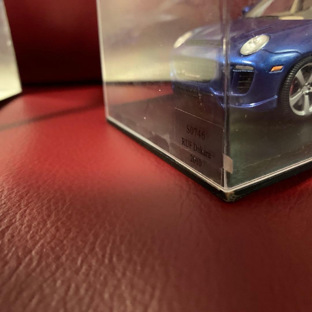 スパーク製　ポルシェ　RUF DAKARA 2010 1/43