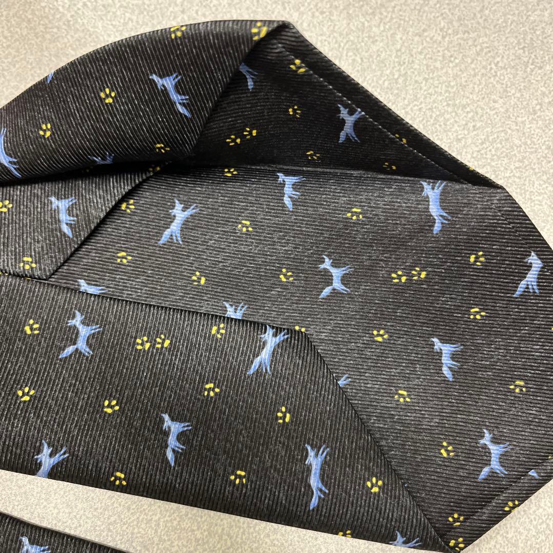 新品　ブルガリ　ネクタイ　狐柄　フォックス　北海道