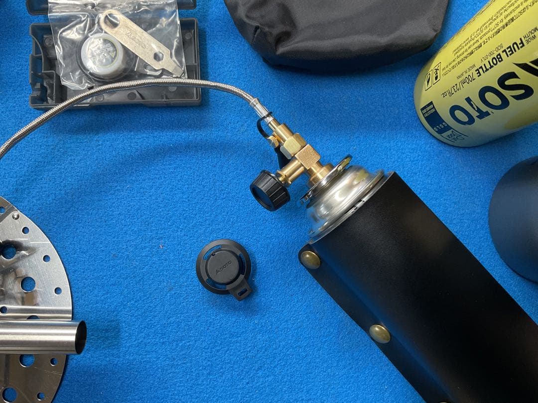 SOTO・MUKAストーブ・ポンプ新品・限定ボトル・GASアダプター付豪華セット
