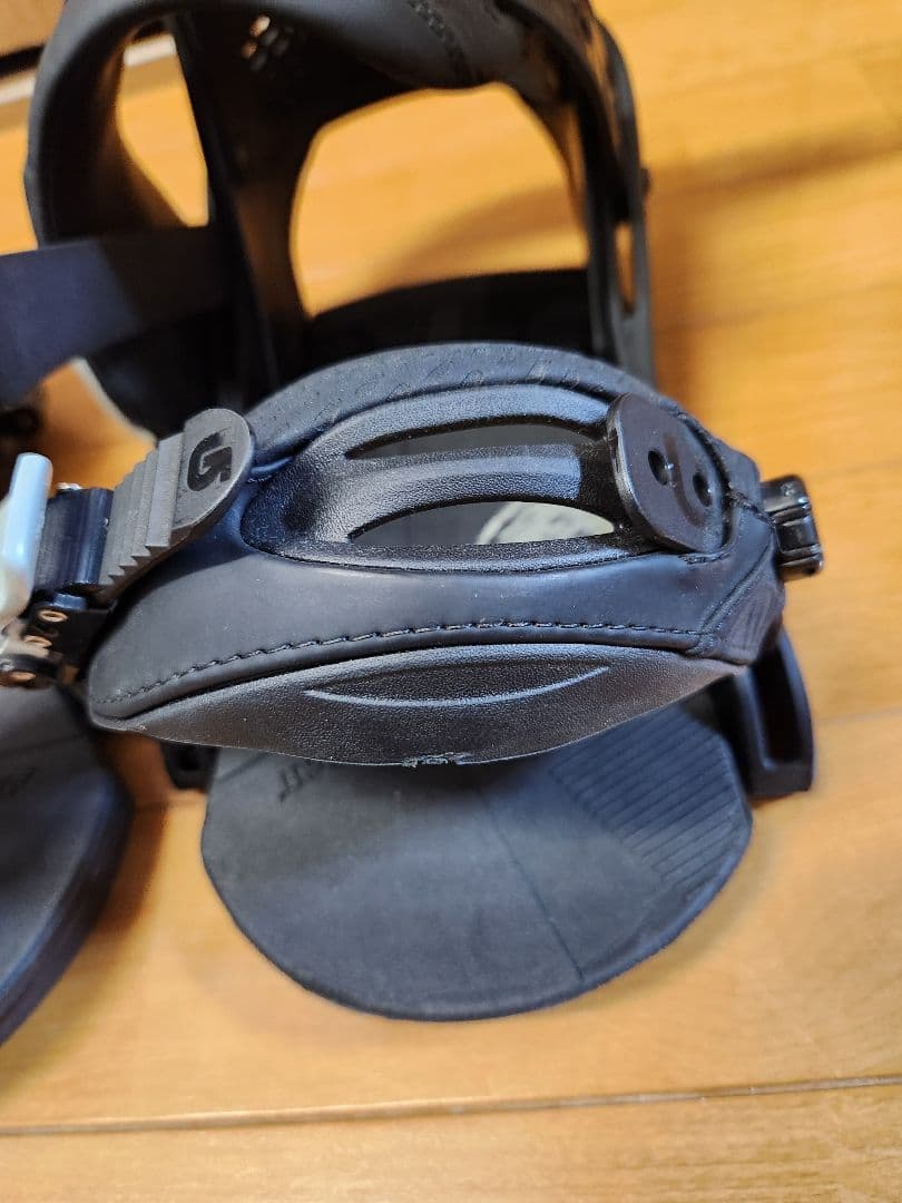 BURTON.MALAVITA.バインディング.Mサイズ