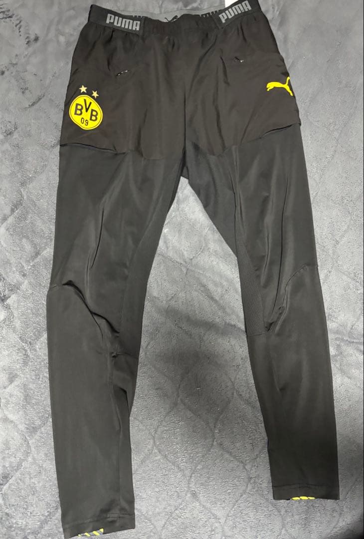 「期間限定」Puma BVB ハーフジップジャージ 黒/黄　上下セット