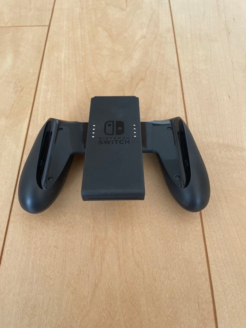 【Nintendo Switch】 収納ケース・プロコン付き　★付属機器完備★