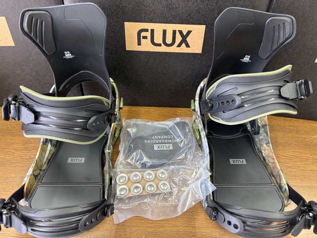 FLUX / DS / HIGHLAND / Mサイズ　新品未使用