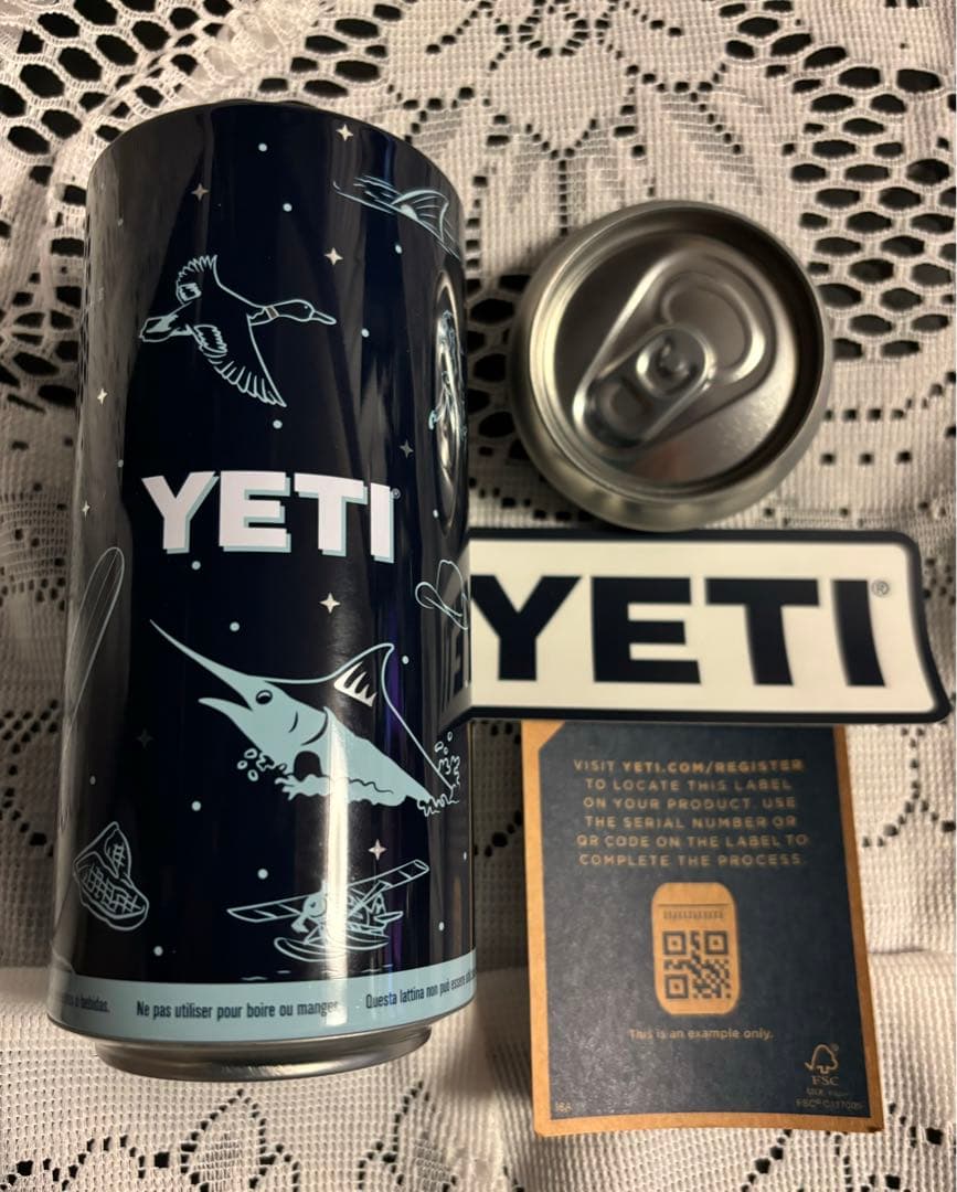 YETI ステンレススチール缶ホルダー 355ml用
