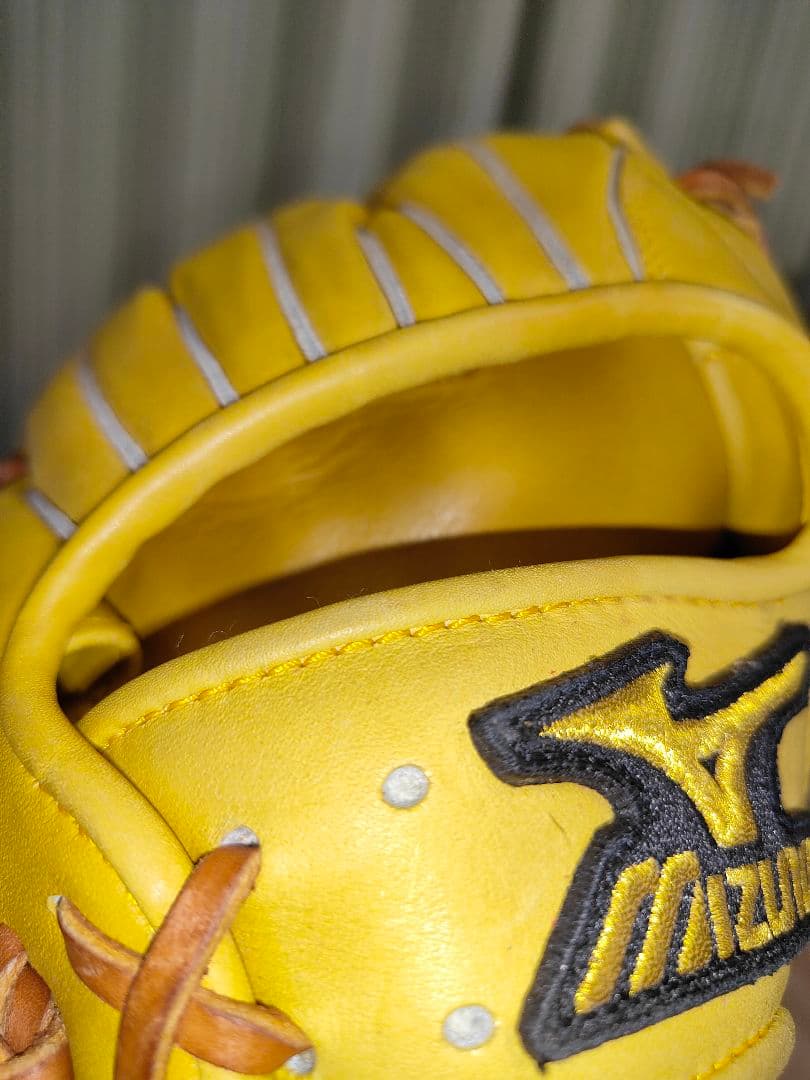 MizunoPro KK.KLUB serious edition イエロー
