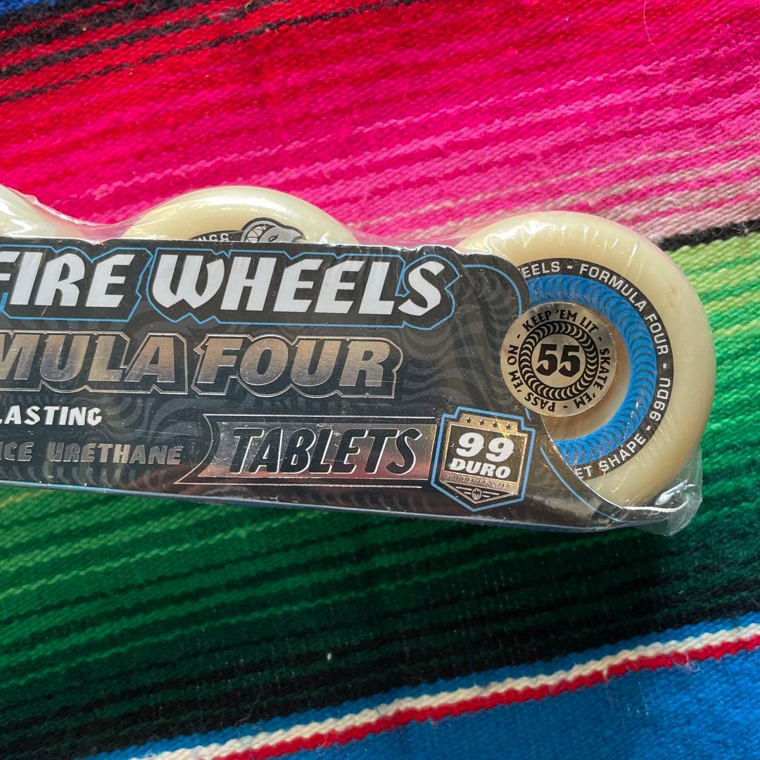 SPITFIRE FORMULA FOUR 55mm 99D定価¥9,130