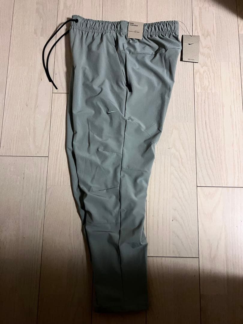 ナイキ メンズ Dri-FIT ストレートレッグ ヴァーサタイルパンツ XL新品