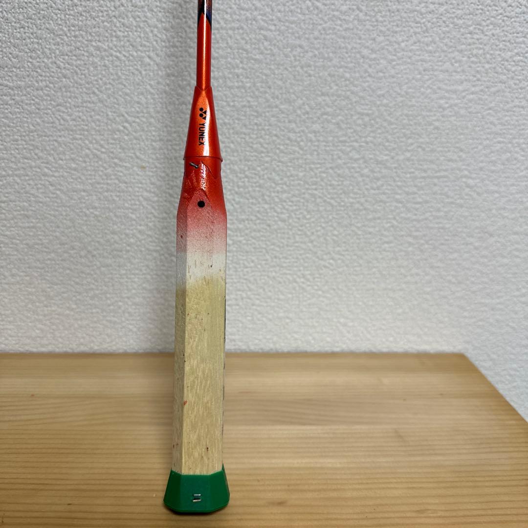 美品YONEX アストロクス77プロ 3UG5