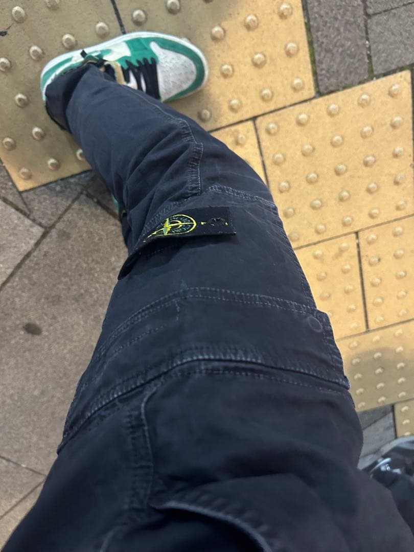 STONE  ブラックカーゴパンツ