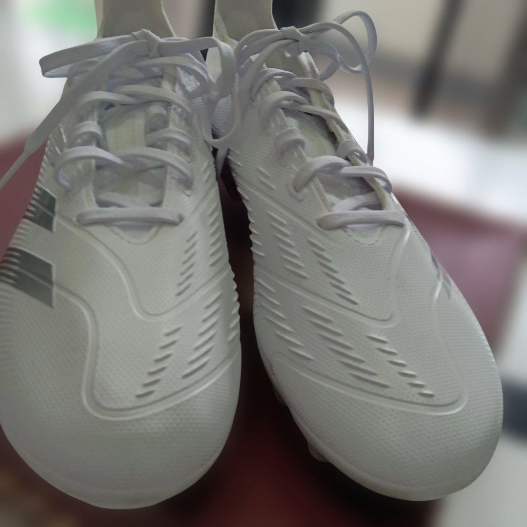 Adidas Predator ホワイト スパイク27.5サイズ
