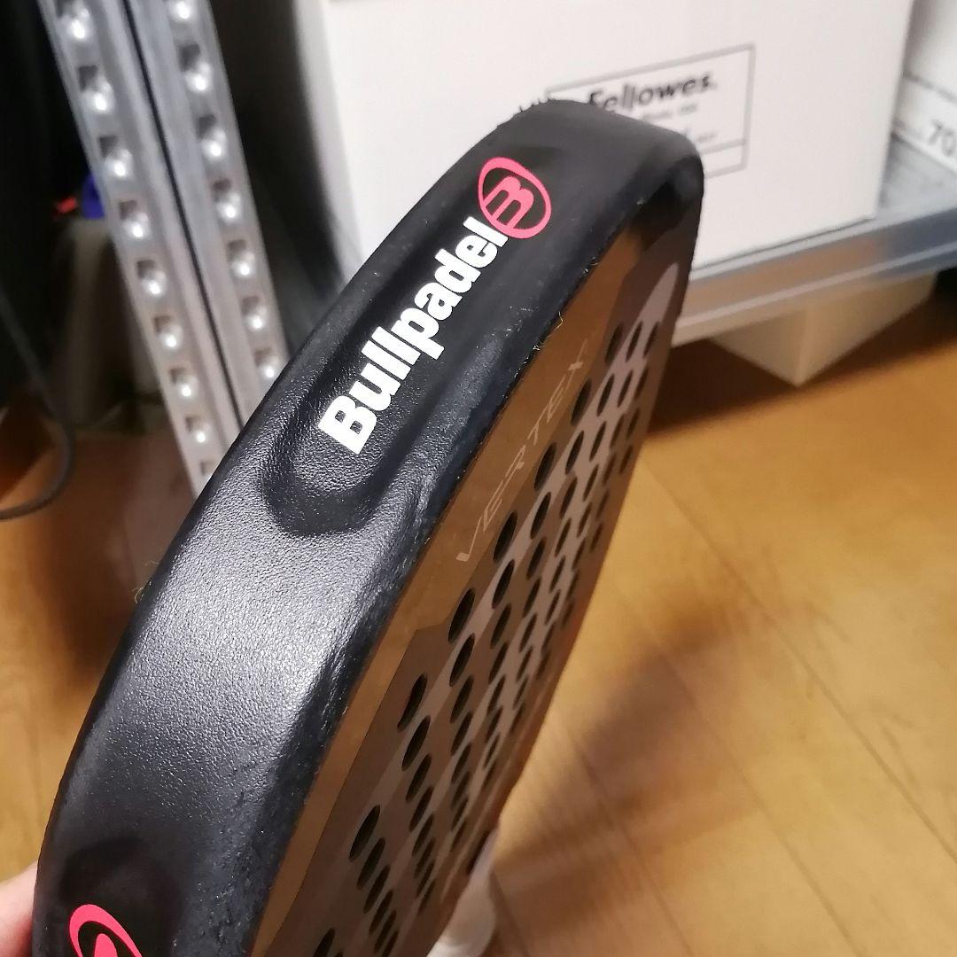 Bullpadel VERTEX 04 パデルラケット　2025