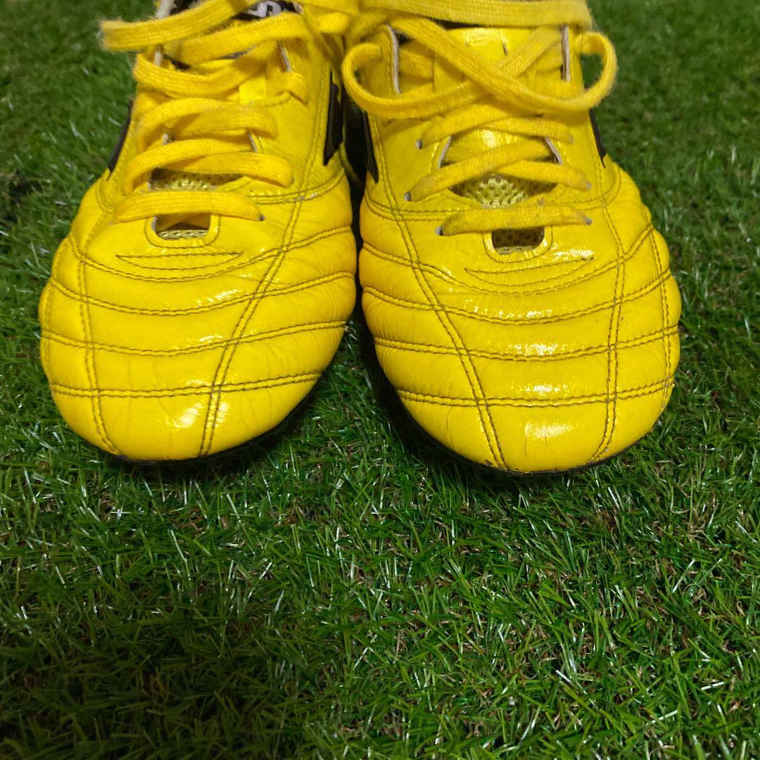 morelia neo イエロー　30周年記念限定カラー