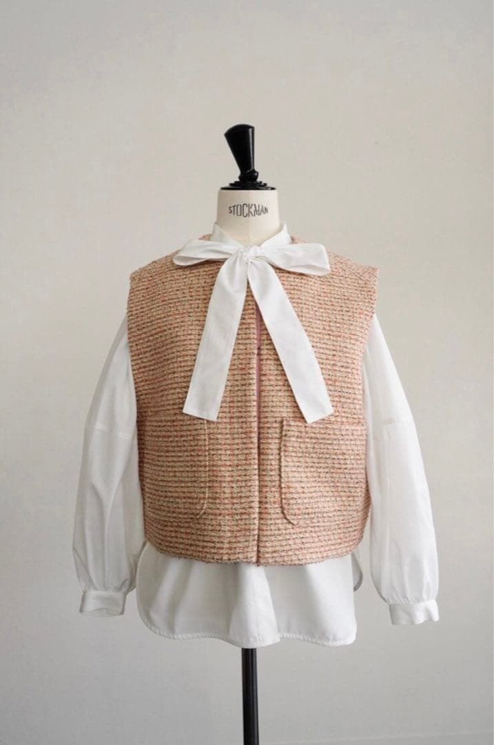 トップス OHGA / BOWTIE BLOUSE