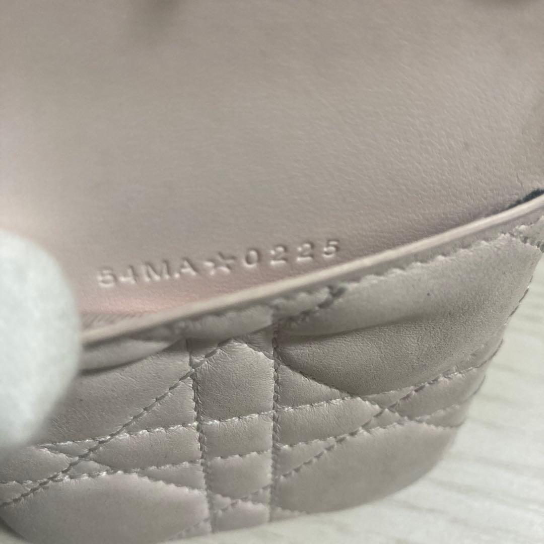 【新機種！良品】Dior　LADY DIOR　iPhone16ケース　羊革