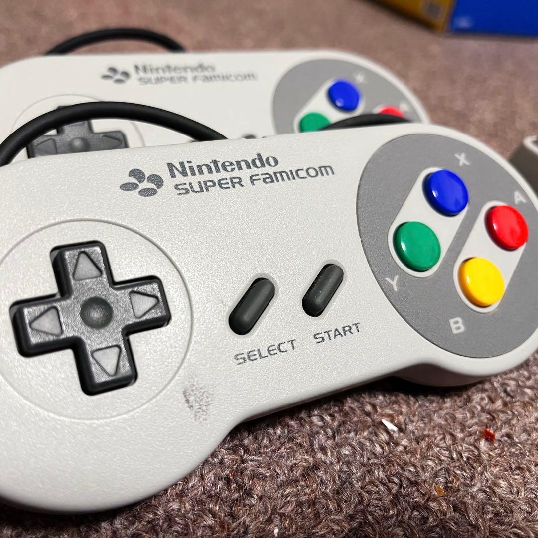 【美品】ニンテンドークラシックミニ　スーパーファミコン