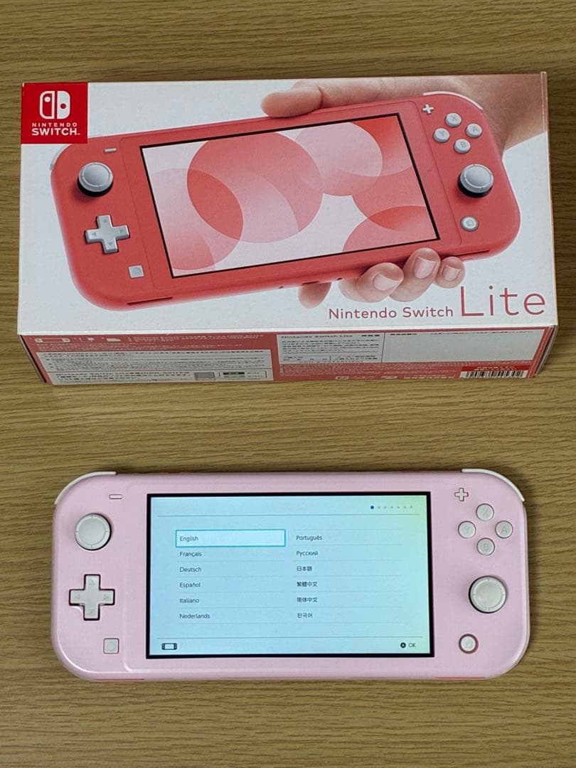 Nintendo Switch Lite コーラル本体　スキンシール付き