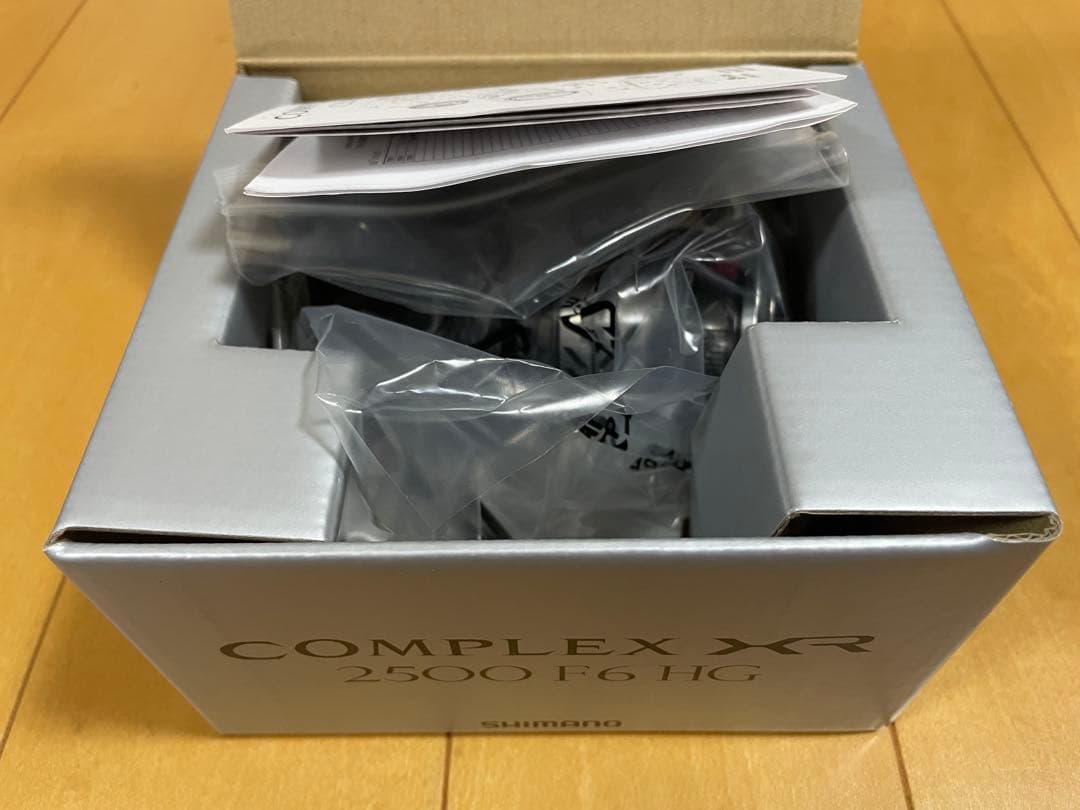 【新品未使用】　シマノ 21コンプレックス　XR 2500 F6 HG