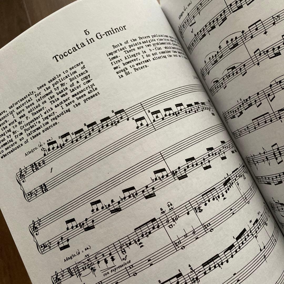 アート・デザイン・音楽 BACH/ SEVEN TOCCATAS KALMUS