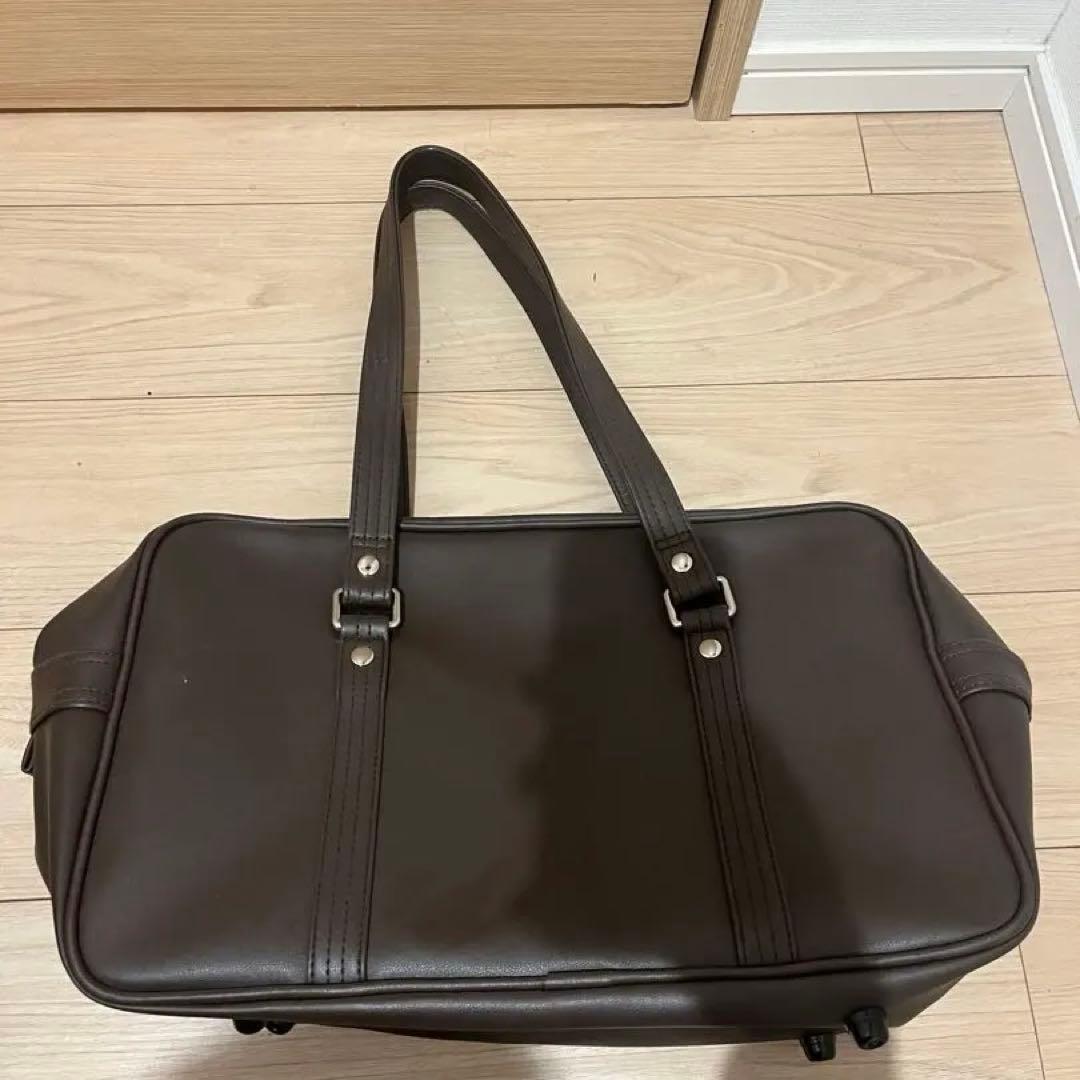 イーストボーイ　スクールバック　美品　合皮　ブラウン